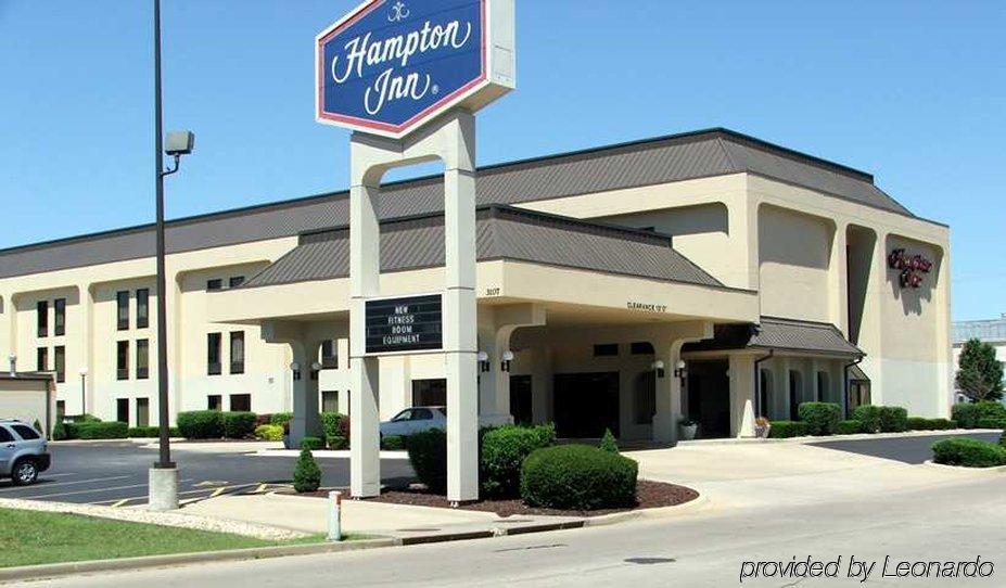Hampton Inn Joplin Exteriör bild